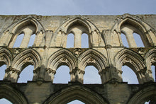 Load image into Gallery viewer, Helmsley - Gateway to the Moors
